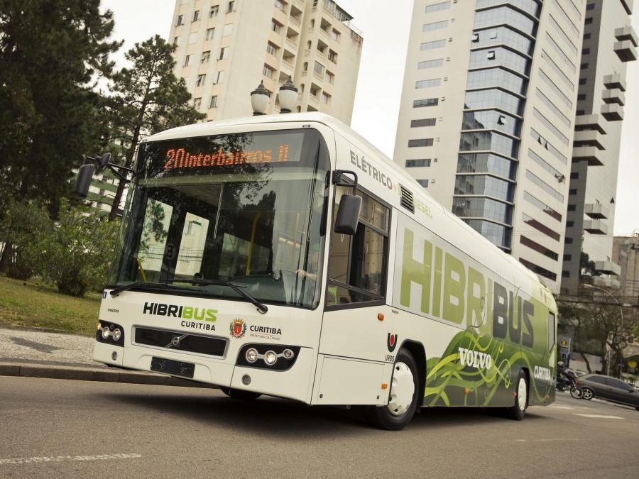  Volvo 7700 Hybrid 2008 года  (фото 7 из 8)
